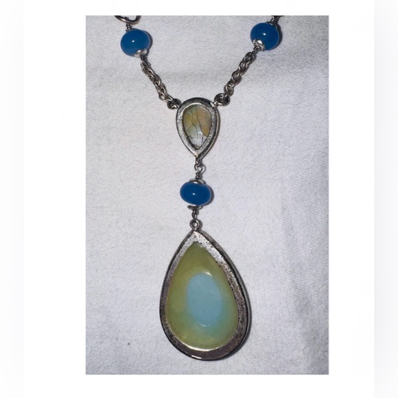 Vintage Blue and Silver Necklace - Picture 3 of 4